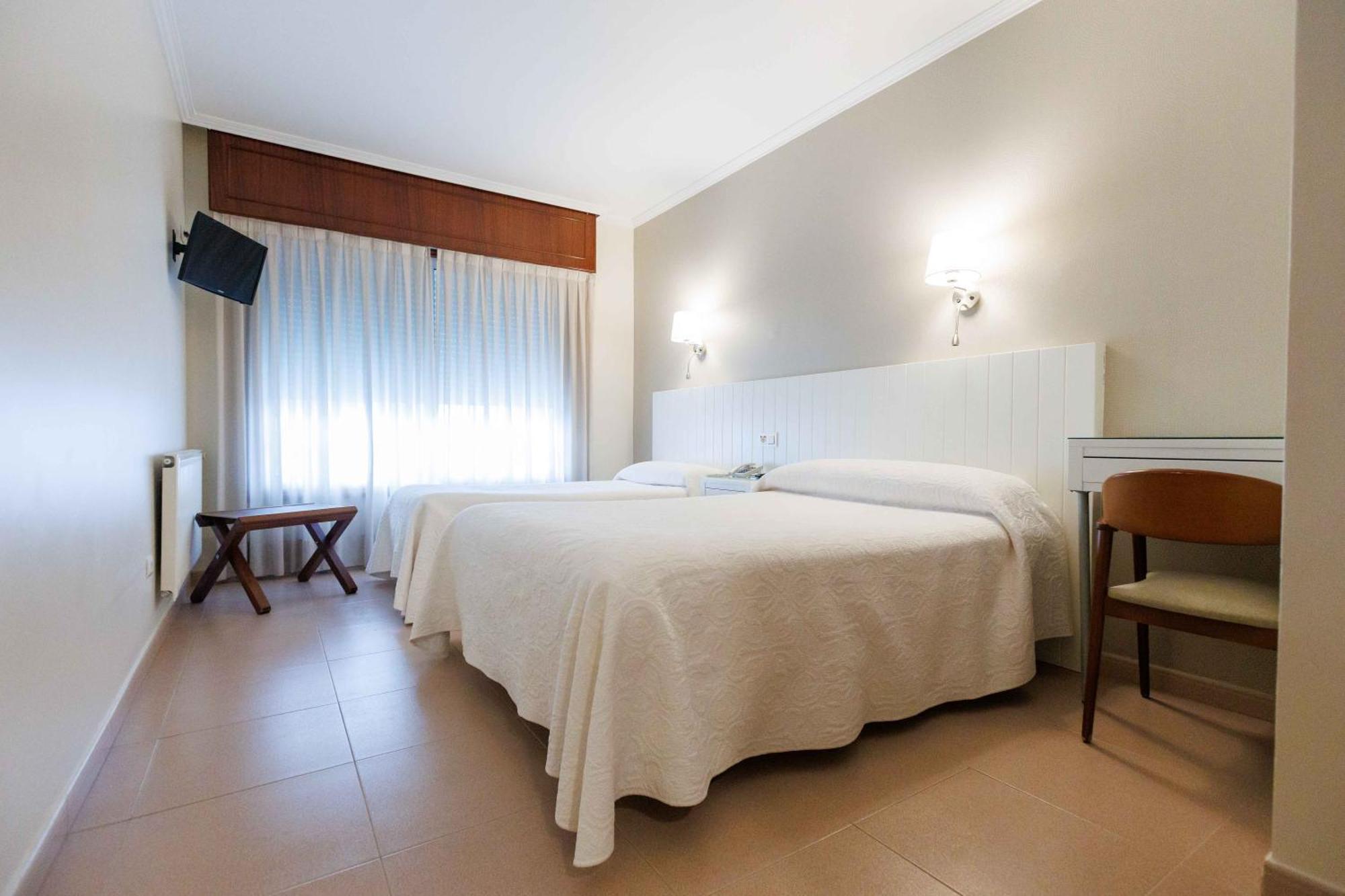 Hotel O Cruceiro Caldas De Reis Zewnętrze zdjęcie