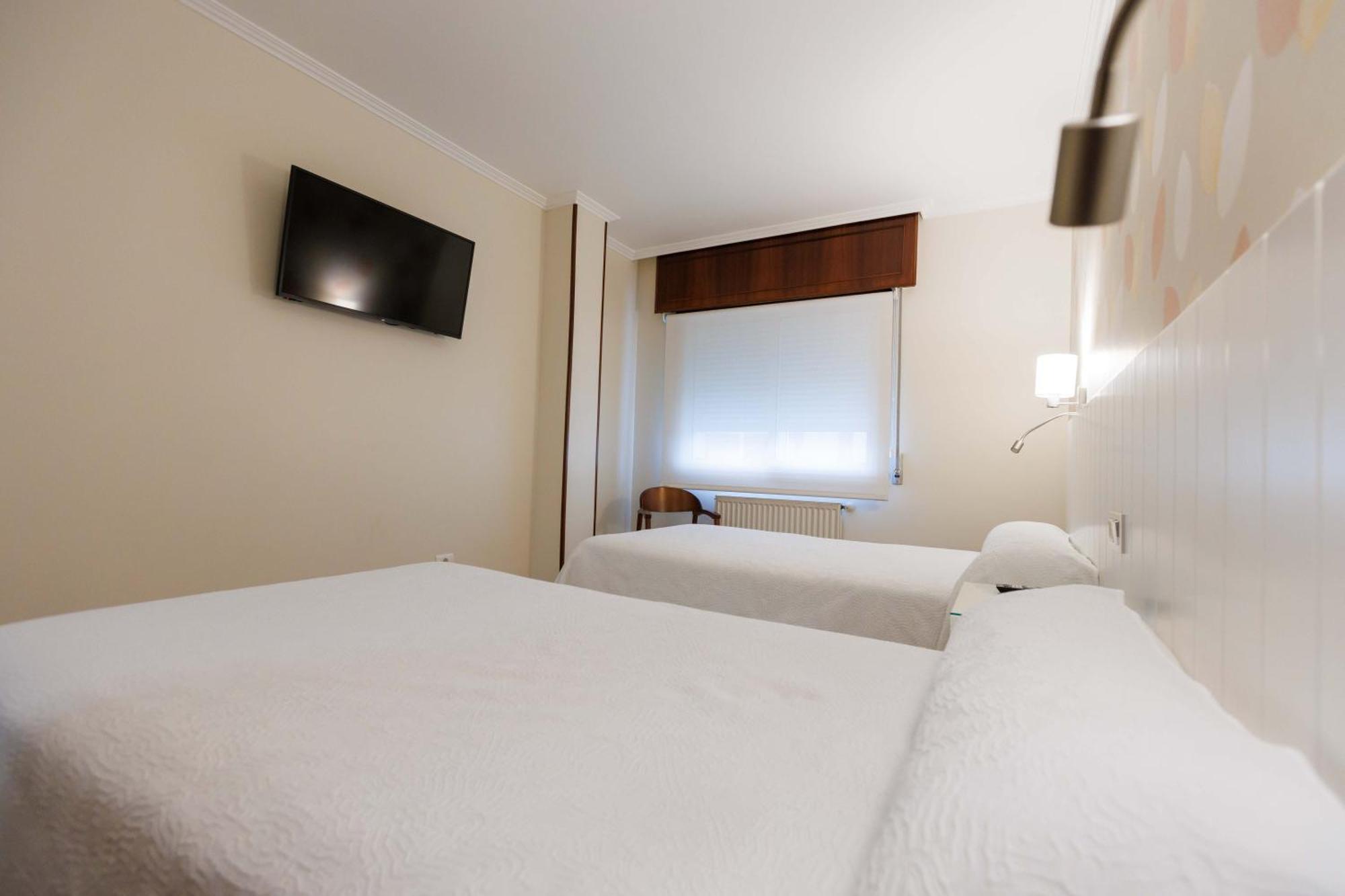 Hotel O Cruceiro Caldas De Reis Zewnętrze zdjęcie