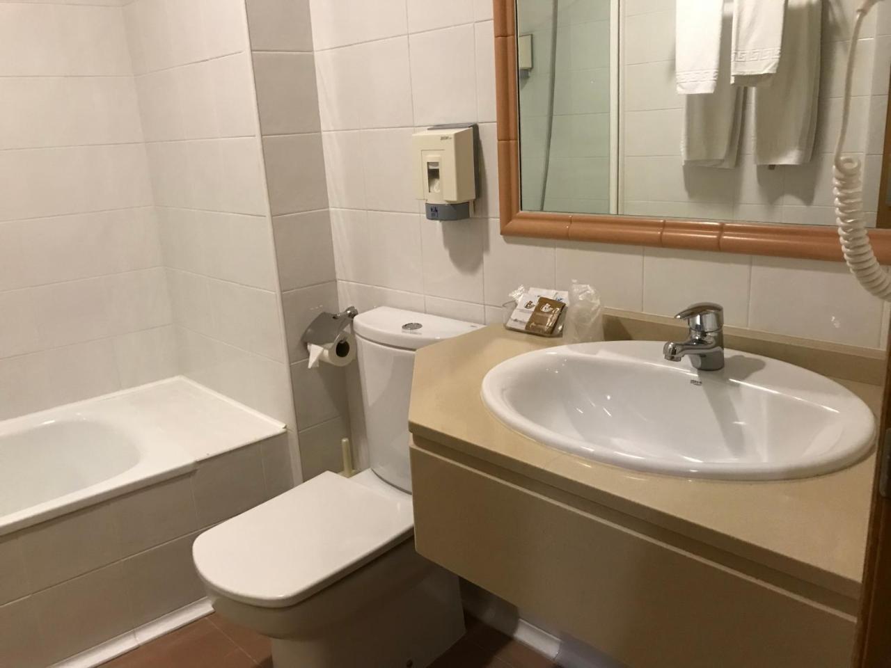 Hotel O Cruceiro Caldas De Reis Zewnętrze zdjęcie